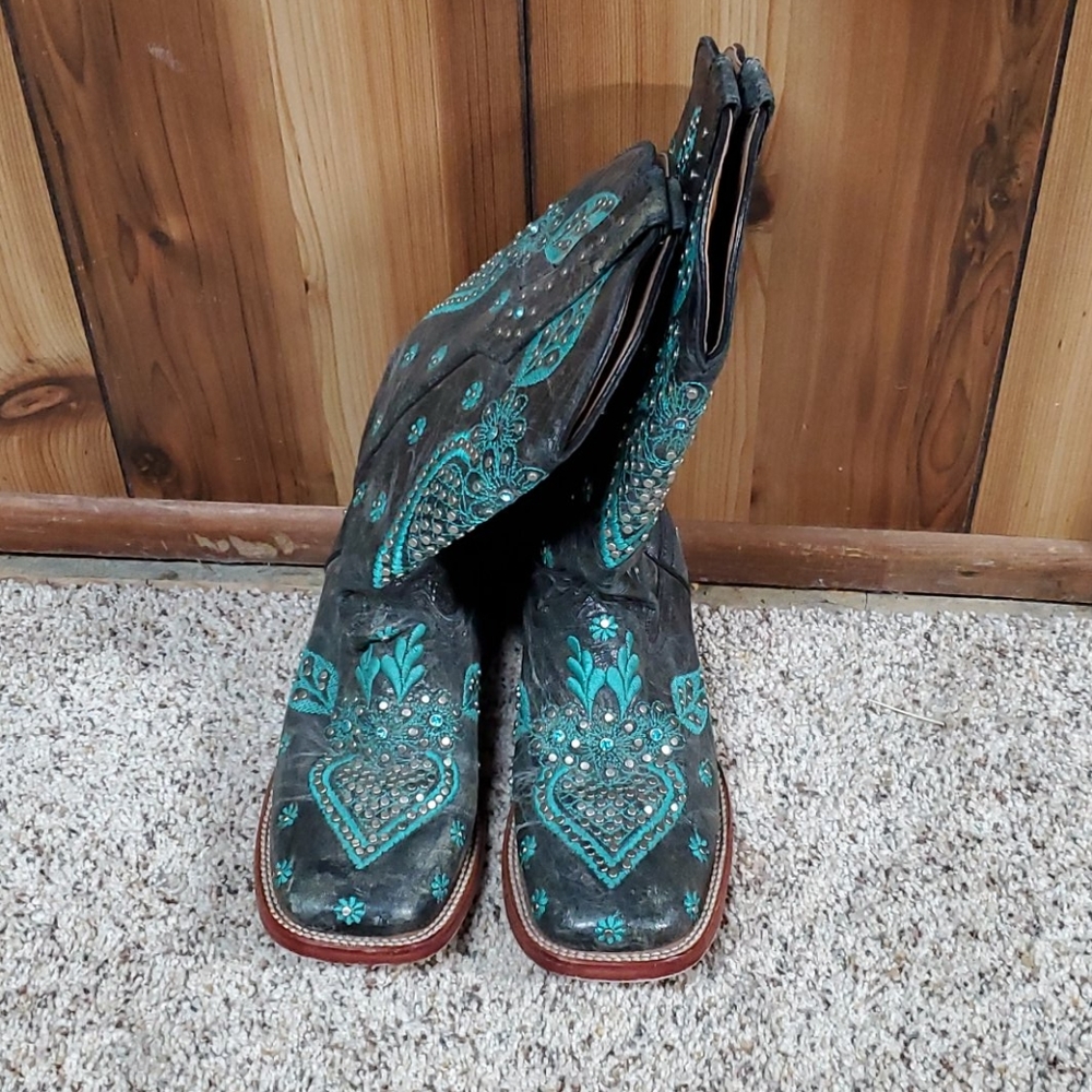 Ferrini cowboy boots